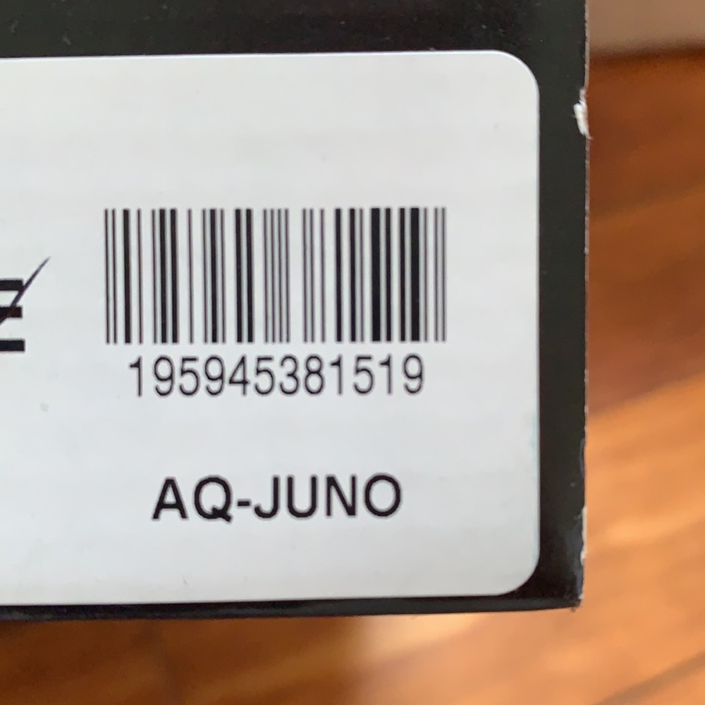 Aqua Juno Leather Square-Toe Booties - Picture 10 of 10